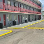 Budgetel Inn And Suites - Louisville