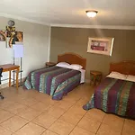Budgetel Inn And Suites - Louisville